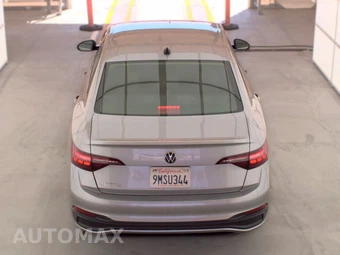 2024 Volkswagen Jetta S - miniatura 5