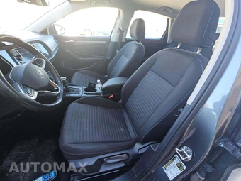 2024 Volkswagen Jetta S - miniatura 3