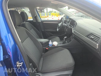2024 Volkswagen Jetta S – miniatura 8