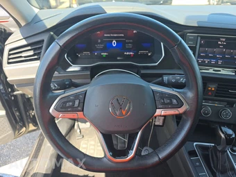 2024 Volkswagen Jetta S - miniatura 16