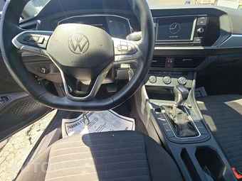 2024 Volkswagen Jetta S – miniatura 10