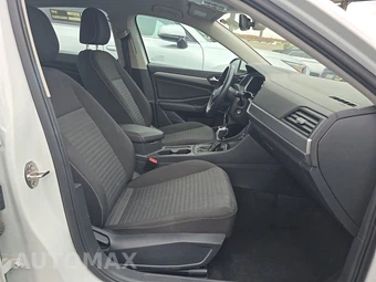 2024 Volkswagen Jetta S – miniatura 8