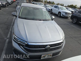 2024 Volkswagen Jetta S - miniatura 2
