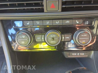 2024 Volkswagen Jetta SE - miniatura 20
