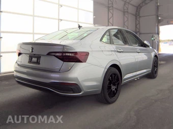 2024 Volkswagen Jetta SE - miniatura 4