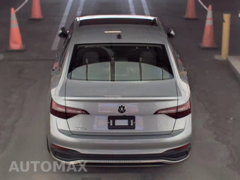 2024 Volkswagen Jetta SE - miniatura 5