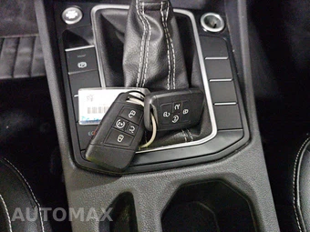 2024 Volkswagen Jetta SE – miniatura 8