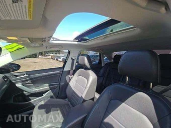 2024 Volkswagen Jetta SE - miniatura 12
