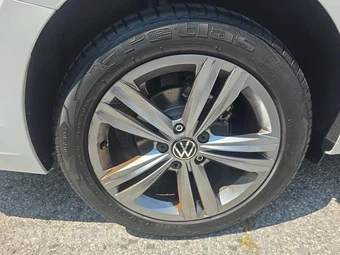 2024 Volkswagen Jetta SE – miniatura 10