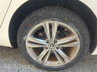 2024 Volkswagen Jetta SE – miniatura 11