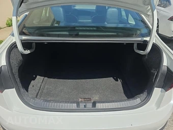 2024 Volkswagen Jetta SE – miniatura 20