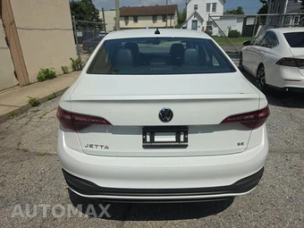 2024 Volkswagen Jetta SE – miniatura 5