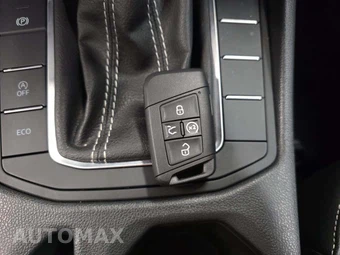 2024 Volkswagen Jetta SE – miniatura 8