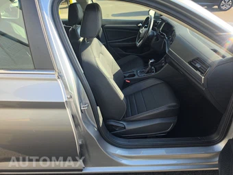 2024 Volkswagen Jetta SE – miniatura 8