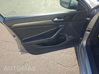 2024 Volkswagen Jetta SE – miniatura 9