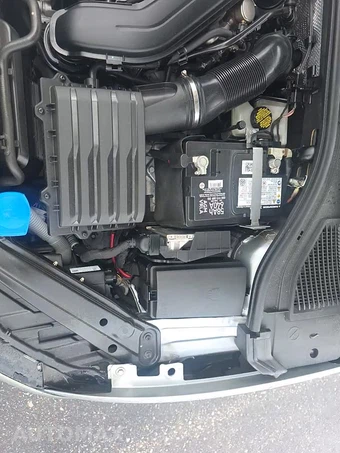 2024 Volkswagen Jetta SE - miniatura 28