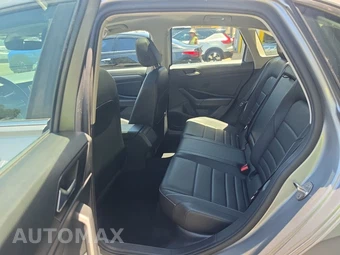 2024 Volkswagen Jetta SE – miniatura 13