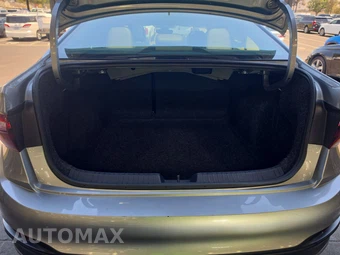 2024 Volkswagen Jetta SE – miniatura 16