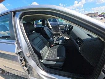 2024 Volkswagen Jetta SE – miniatura 14