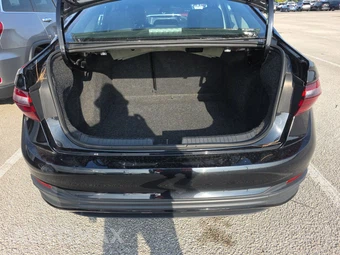 2024 Volkswagen Jetta SE – miniatura 23
