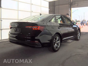 2024 Volkswagen Jetta SE – miniatura 5