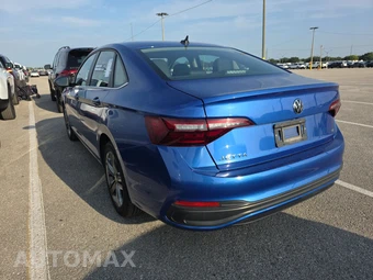 2024 Volkswagen Jetta SE - miniatura 6