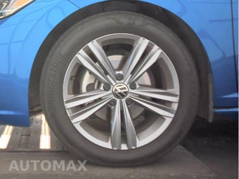 2024 Volkswagen Jetta SE – miniatura 9