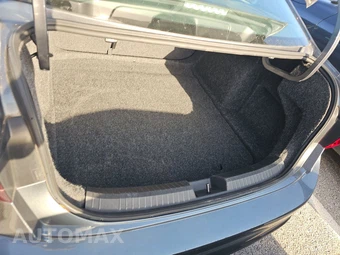 2024 Volkswagen Jetta SE – miniatura 23