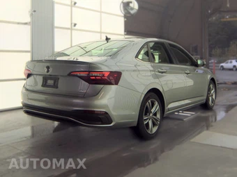2024 Volkswagen Jetta SE - miniatura 5