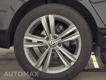 2024 Volkswagen Jetta SE – miniatura 11