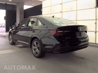 2024 Volkswagen Jetta SE – miniatura 8