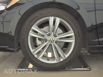 2024 Volkswagen Jetta SE – miniatura 9