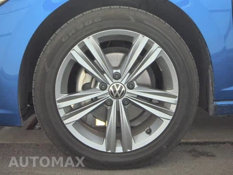 2024 Volkswagen Jetta SE - miniatura 9