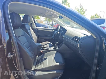 2024 Volkswagen Jetta SE - miniatura 14