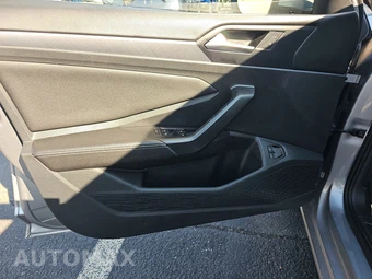 2024 Volkswagen Jetta SE – miniatura 15