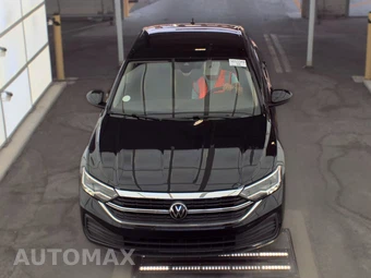 2024 Volkswagen Jetta SE – miniatura 2