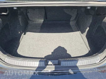 2024 Volkswagen Jetta SE – miniatura 17