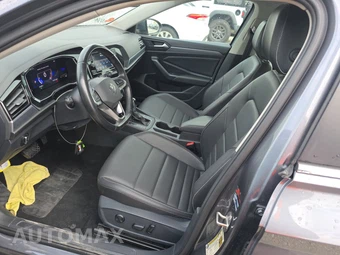 2024 Volkswagen Jetta SE – miniatura 13