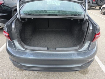 2024 Volkswagen Jetta SE – miniatura 23
