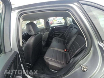 2024 Volkswagen Jetta SE – miniatura 13