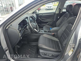 2024 Volkswagen Jetta SE – miniatura 6