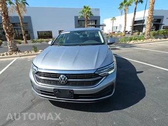 2024 Volkswagen Jetta SE – miniatura 2