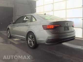 2024 Volkswagen Jetta SE - miniatura 8