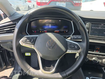 2024 Volkswagen Jetta SE - miniatura 10