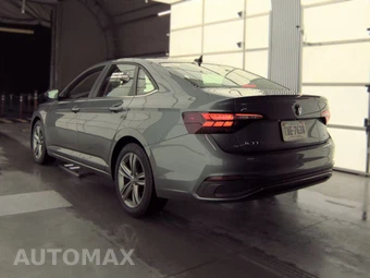 2024 Volkswagen Jetta SE – miniatura 8