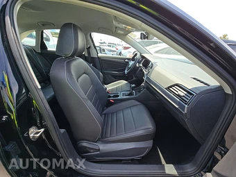 2024 Volkswagen Jetta SE – miniatura 8