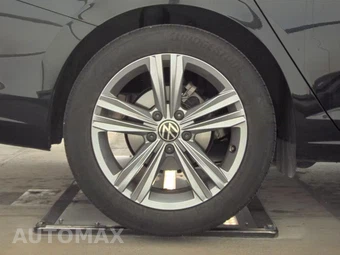 2024 Volkswagen Jetta SE – miniatura 11