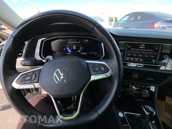 2024 Volkswagen Jetta SE – miniatura 17