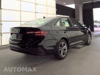 2024 Volkswagen Jetta SE – miniatura 5