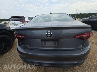 2024 Volkswagen Jetta SE - miniatura 5